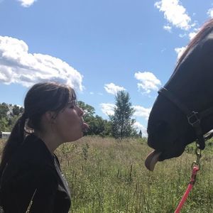 Meet your Posher, Angie